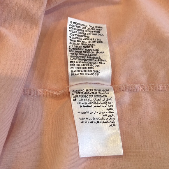 NWOT Cute Light Pink Cotton Scoop Neck Short Sleeve Top in Size Medium - Picture 4 of 9